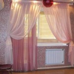 Выбираем шторы на окно балконной двери